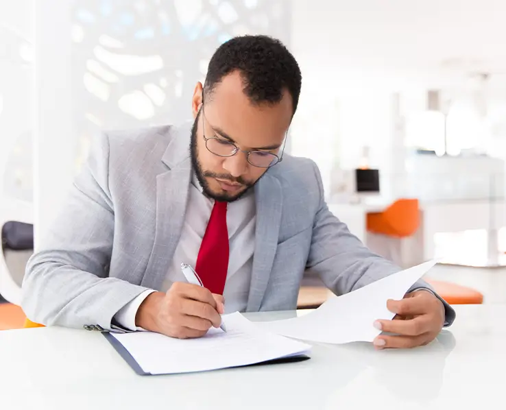 Wann ist eine Kündigung der Krankenkasse beim Auslandsumzug notwendig?